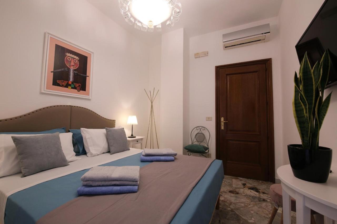 Hotel Cavour & Savoia Bari Exterior foto