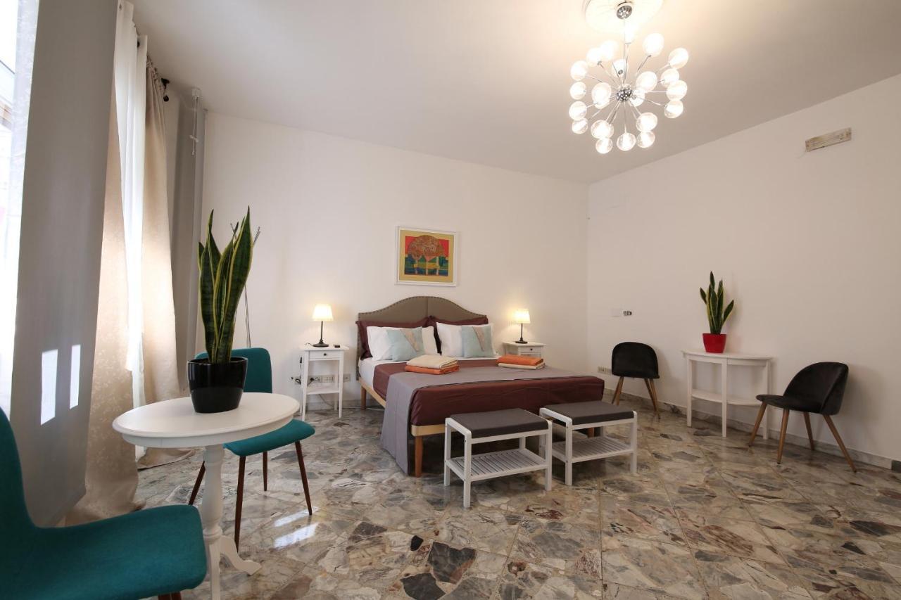Hotel Cavour & Savoia Bari Exterior foto